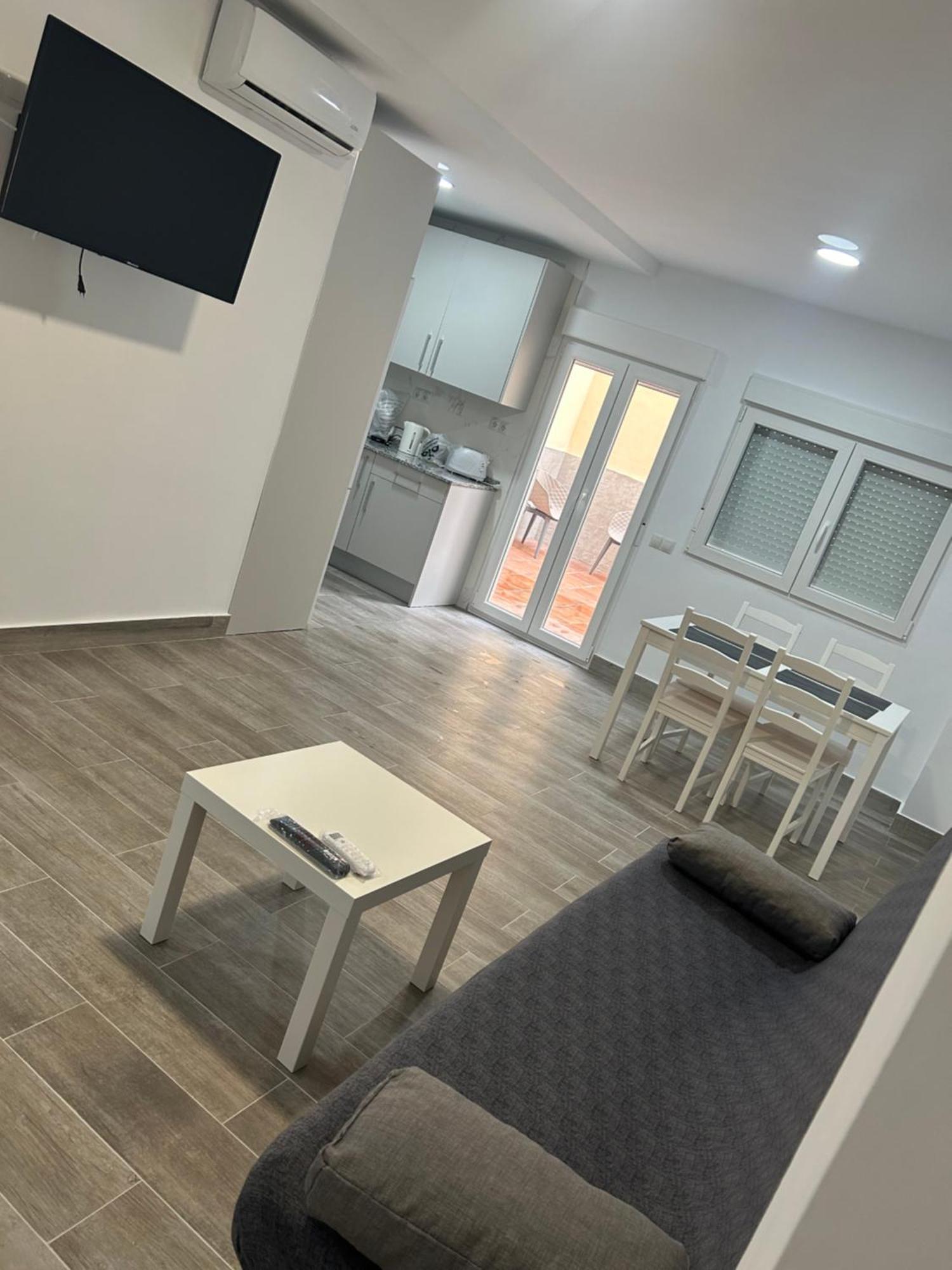 Apartamento Tejares 1 Малага Екстериор снимка